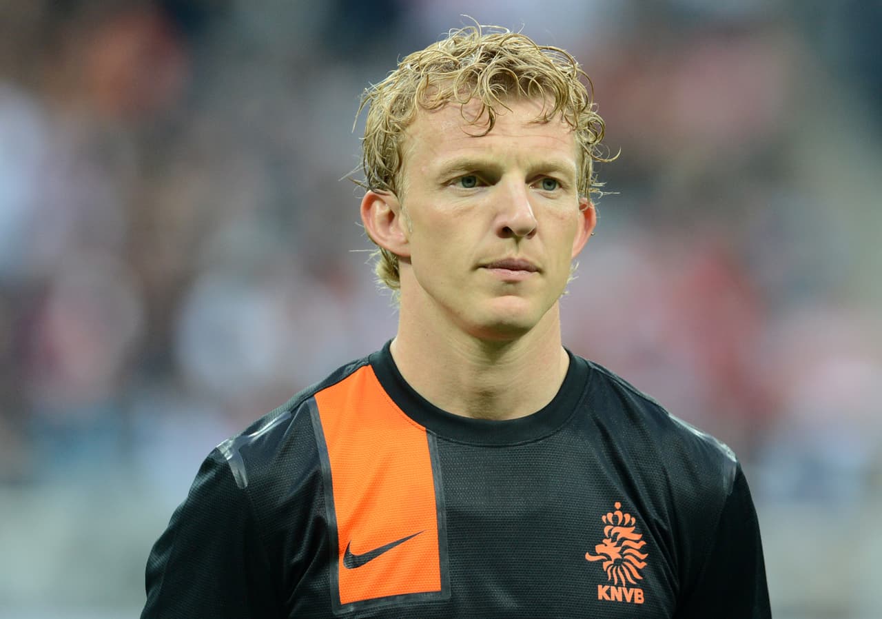 El holandés Dirk Kuyt, entre una nariz prominente, una sonrisa poco armoniosa y unas orejas grandes, entra con facilidad en esta lista.