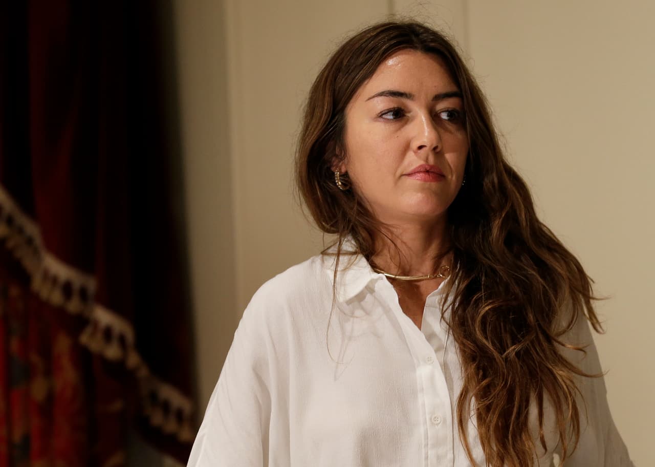 "Me di por vencida. Fue lo más seguro que podía hacer”: lo que dijo a la corte una de las mujeres que acusan a Harvey Weinstein de violación