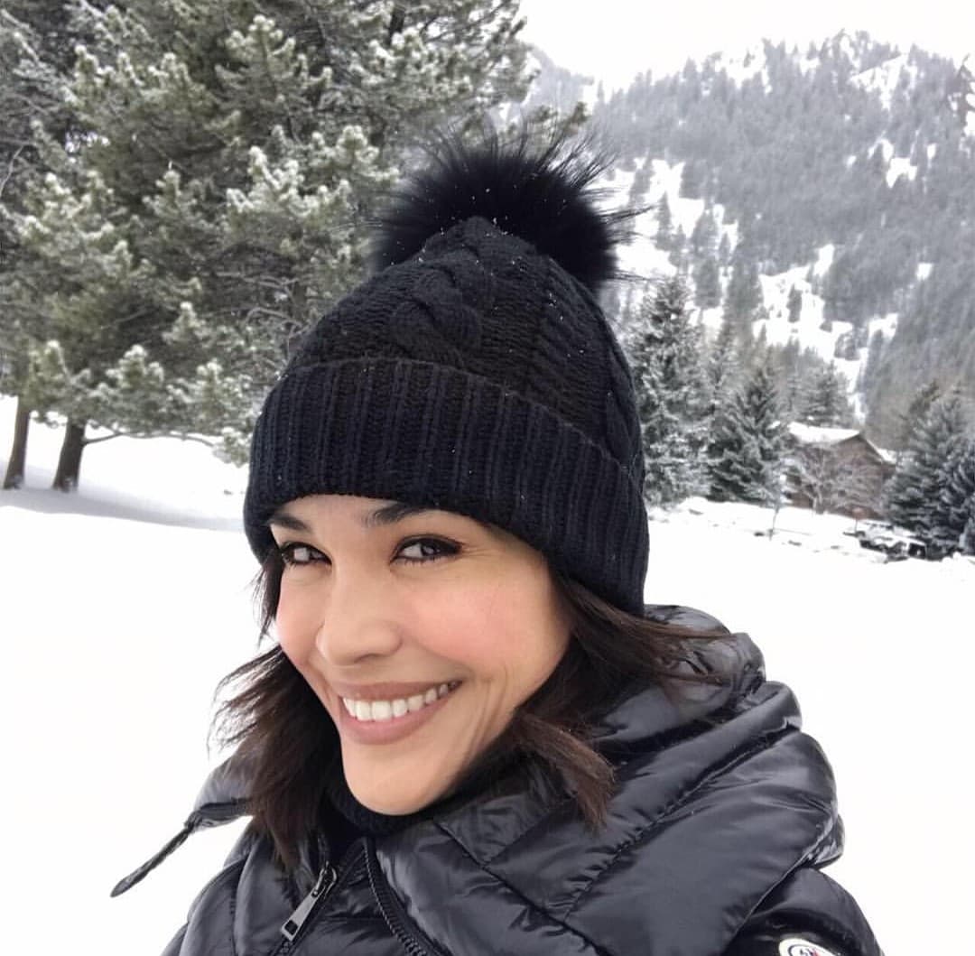 La mexicana Karla Martínez viajó con su familia a las montañas nevadas de Aspen, Colorado.
<br>