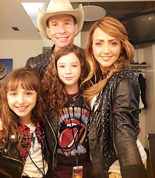 Andrea Legarreta, Mía y Nina acompañaron a Erik Rubín a su concierto en el Auditorio Nacional en la Ciudad de México.