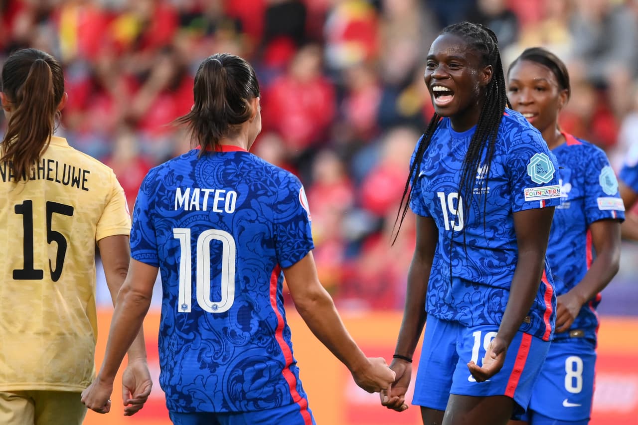 La selección de Francia se clasificó a los cuartos de final de la Euro Femenina 2022.
<br>