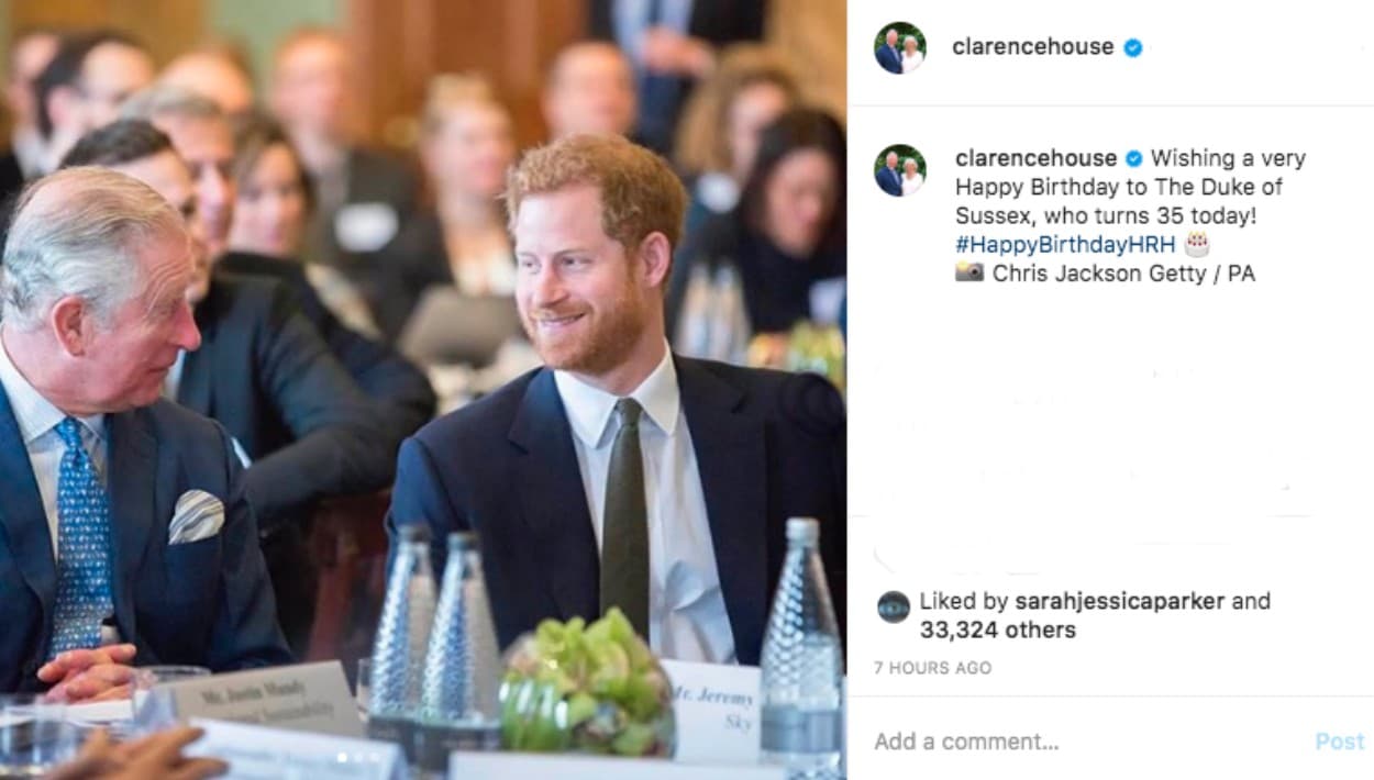 <b><a href="https://www.univision.com/famosos/el-principe-carlos-esta-considerando-formar-parte-de-la-nueva-pelicula-del-agente-007-fotos">El príncipe Carlos</a></b>, heredero de la corona británica, felicitó a su hijo en su cumpleaños 35 y en Instagram 
<b>publicó tres fotos</b> que lo muestran feliz junto al menor de sus retoños.