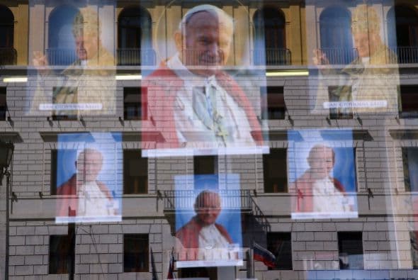 El resto tendrá que asistir en los sitios aledaños a la canonización.