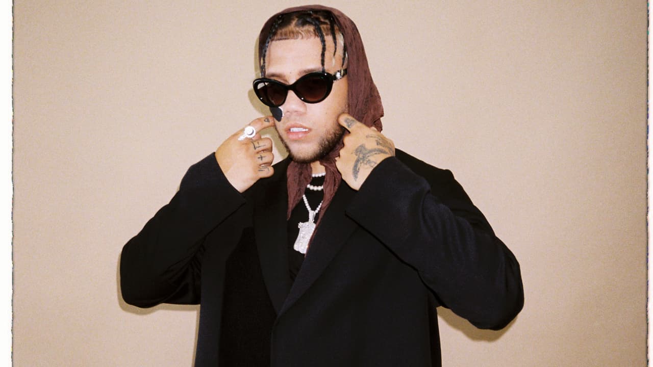 <h3 class="cms-H3-H3"><b>Jhay Cortez </b></h3>
<br>
<b>8 nominaciones</b>
<br>Canción Del Año (2 veces)
<br>Remix Del Año (2 veces)
<br>Artista Masculino Del Año – Urbano
<br>Canción Del Año – Urbano (2 veces)
<br>Álbum Del Año – Urbano 
<br>