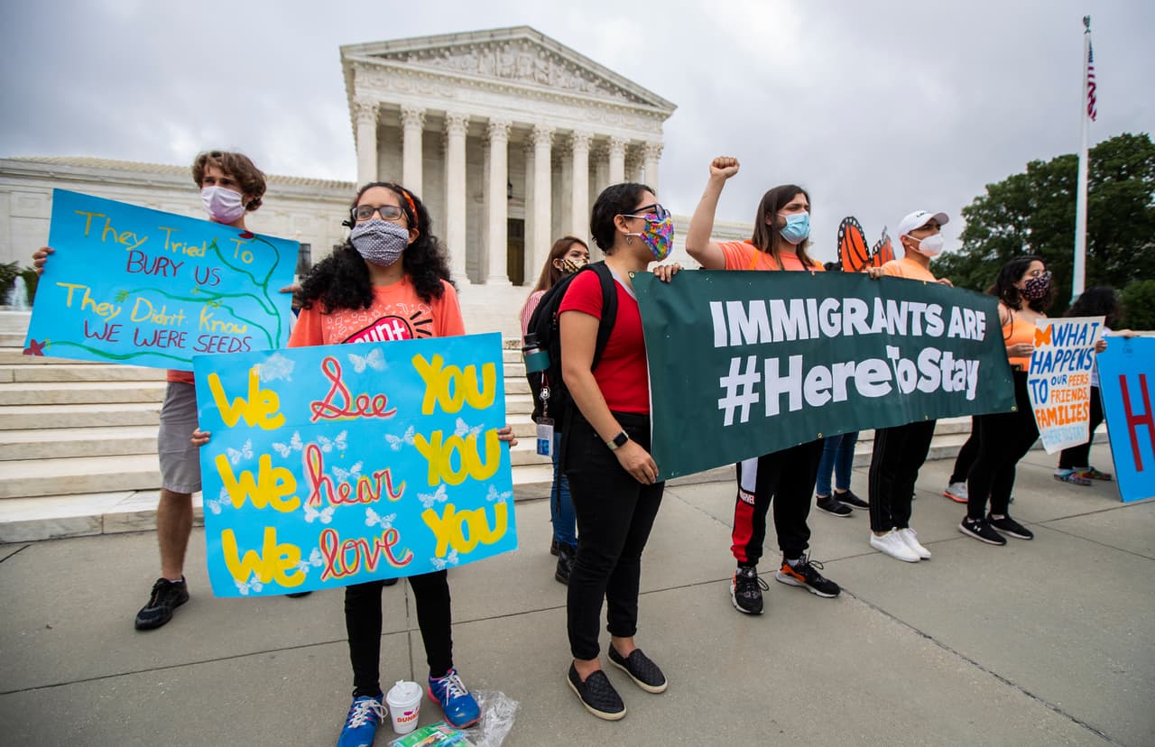 La Corte Suprema mantiene vivo el programa DACA que protege a miles de dreamers