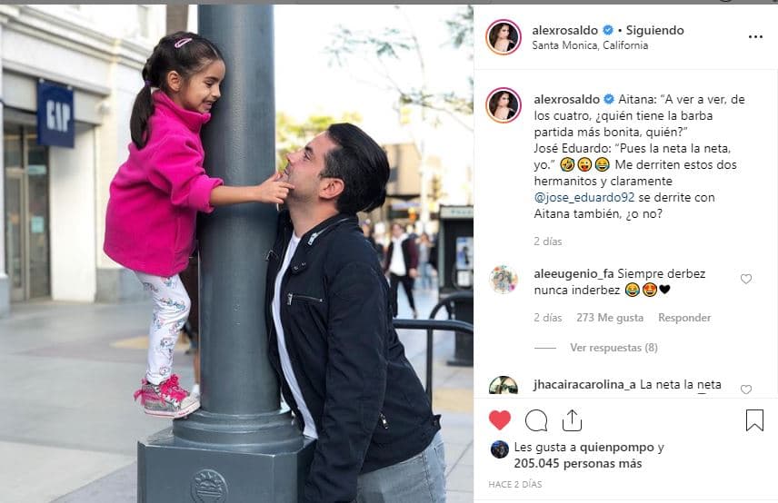 En el texto con el que acompañó a 
<b><a href="https://www.instagram.com/p/ByLGm1bnNwy/">la imagen</a></b>, Rosaldo transcribe lo que al parecer fue la conversación entre Aitana y José Eduardo. “Aitana: 'A ver, a ver, de los cuatro (hijos de Derbez), ¿quién tiene 
<b>la barba partida más bonita</b>? ¿quién?'. José Eduardo: 'Pues la neta, yo'”.