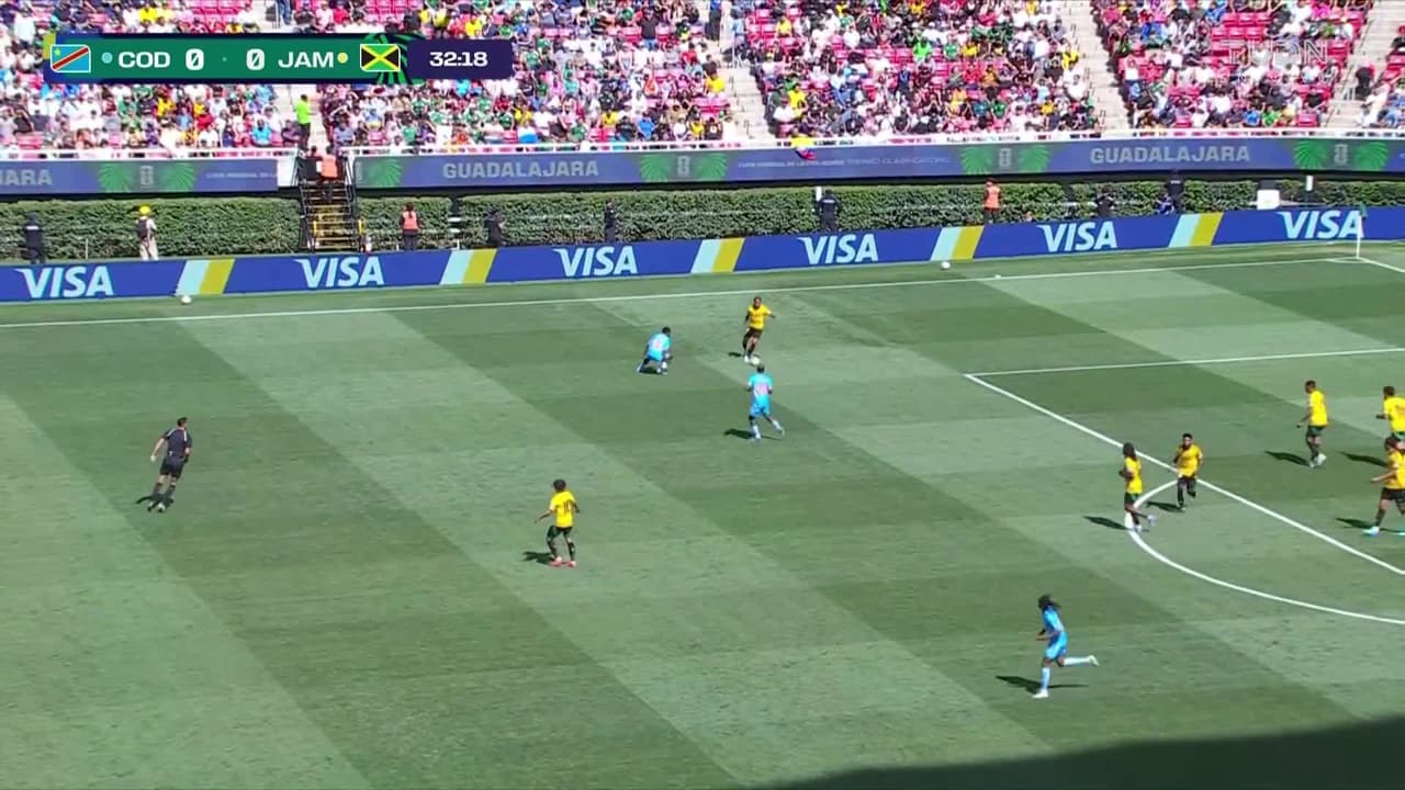 ¡No te lo creo! Congo estuvo a punto de hacer un golazo así