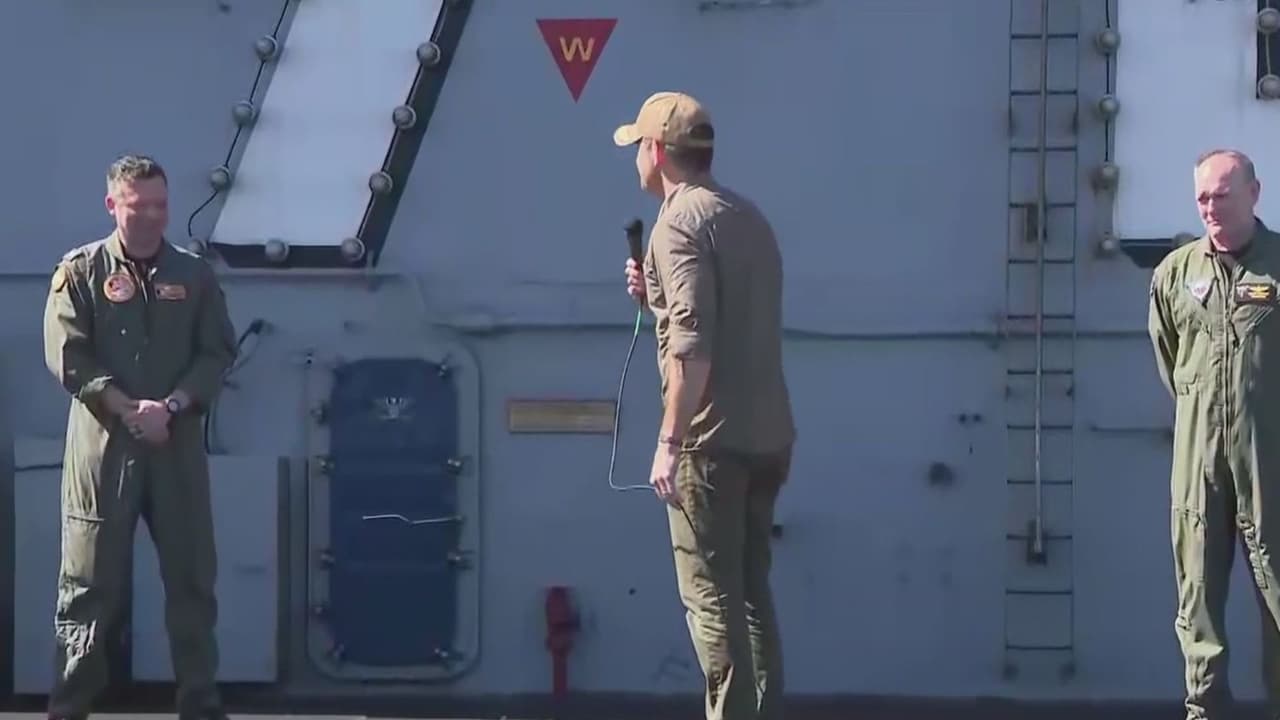 USS Abraham Lincoln, desplegado en Medio Oriente, regresa a San Diego en EEUU; tripulación es recibida por Pete Hegseth