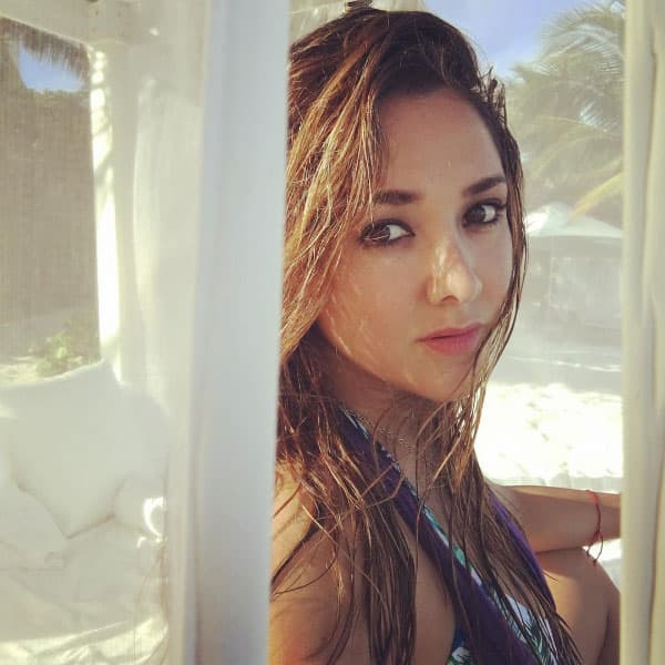 En ese entonces, 
<b><a href="http://www.univision.com/temas/sherlyn-gonzalez">Sherlyn</a></b> publicó un mensaje con el que dio mucho en qué pensar: "No está en mi naturaleza ocultar nada. No puedo cerrar mis labios cuando he abierto mi corazón. -Charles Dickens-".