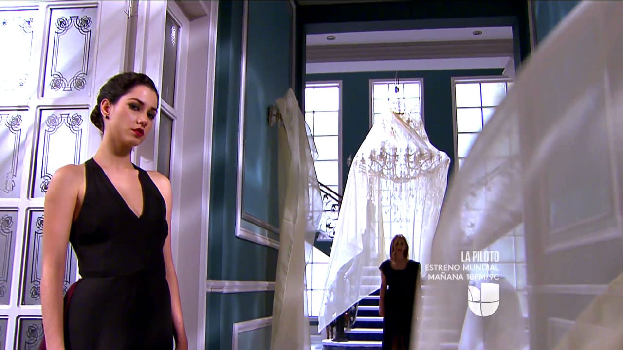 El alma de Rebeca y Nora siguieron presentes en la casa de Lucía, se convirtieron en dos almas en pena.