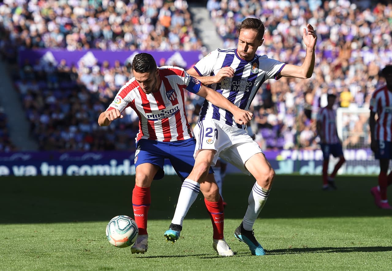 Ramírez se va del Málaga en el 2017 y firma con el Everton hasta el 2021; sólo anotó un gol. Posteriormente se va como préstamo ante la Real Sociedad y Sevilla, donde sólo cuenta con tres asistencias y ningún gol.