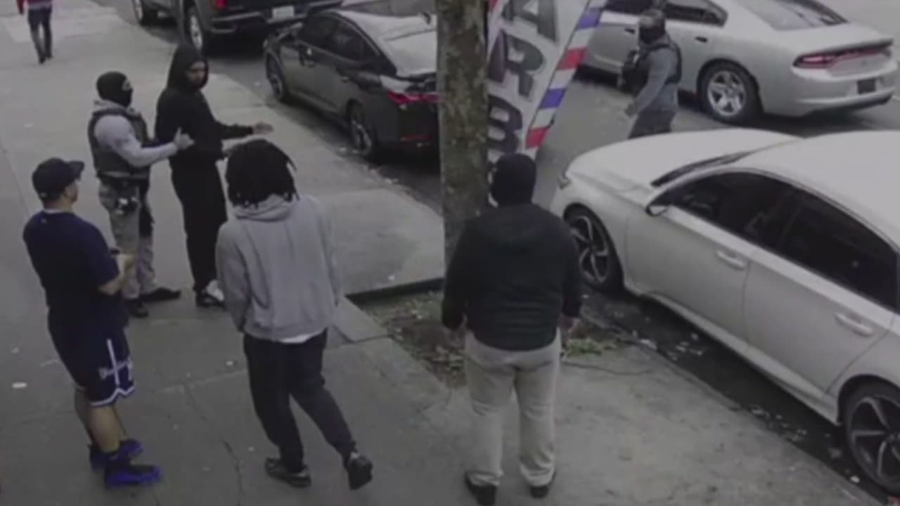 Operativo de ICE en Northwood, en El Bronx deja dos hombres detenidos