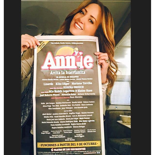 ¡Mamá orgullosa! Todo listo para el estreno de Annie. (26 de septiembre).