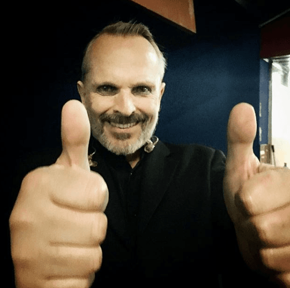 El tema de Miguel Bosé y sus hijos volvió a ser noticia en septiembre de 2018, cuando se dio a conocer que el cantante se separaba de quien había sido su pareja durante 26 años, el escultor Nacho Palau, con quien educó a Diego, Tadeo, Ivo y Telmo.