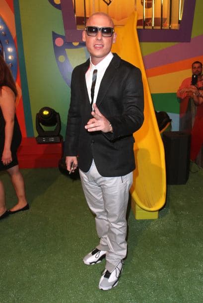 Los extravagantes en Premios Juventud