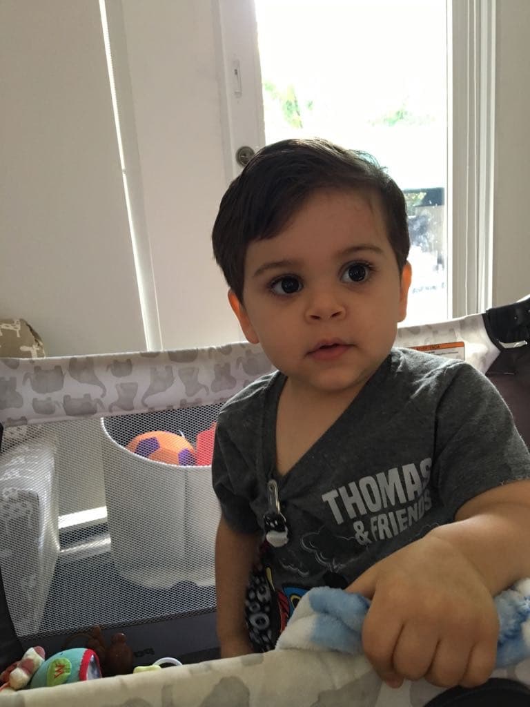 Defintivamente Michael Victor es todo un galán.