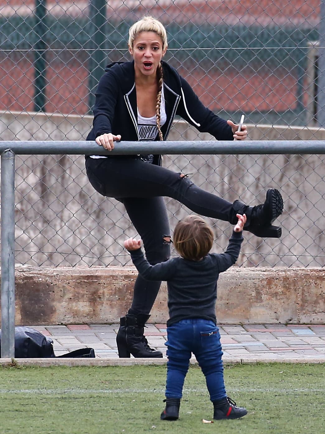 ¿Haciendo ejercicio, aerobics o bailando?