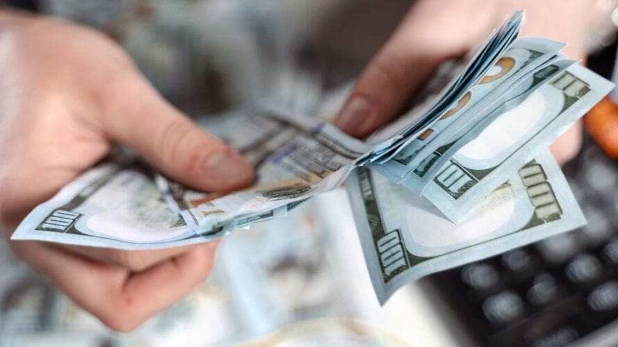 <b>¿Cuándo llegan los reembolsos?</b>
<br>De acuerdo con las autoridades, los contribuyentes que presenten su declaración de forma electrónica y soliciten depósito directo, podrían recibir los reembolsos a partir de los 21 días de haber declarado.