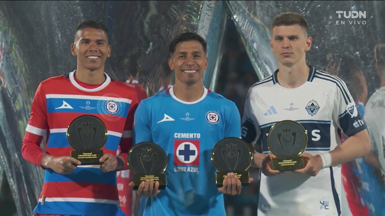 Kevin Mier y Ángel Sepúlveda son reconocidos por Concacaf