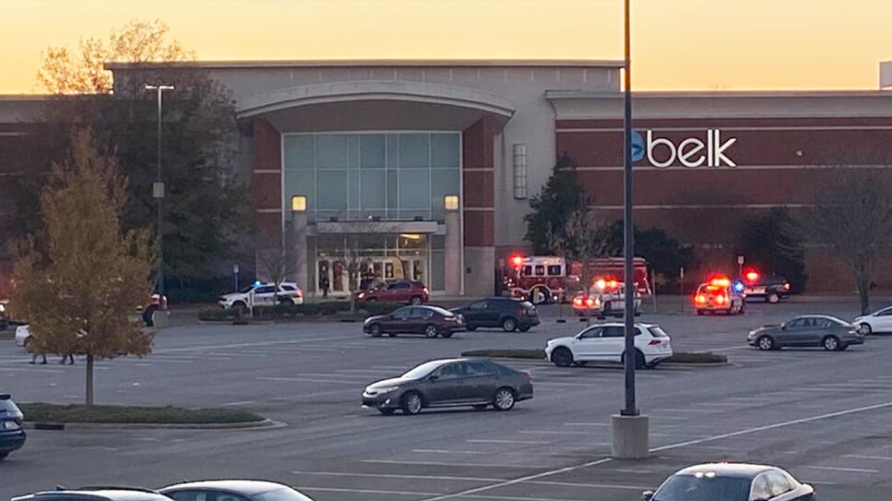 Policía de Durham investiga reporte de disparos en el centro comercial The Streets at Southpoint