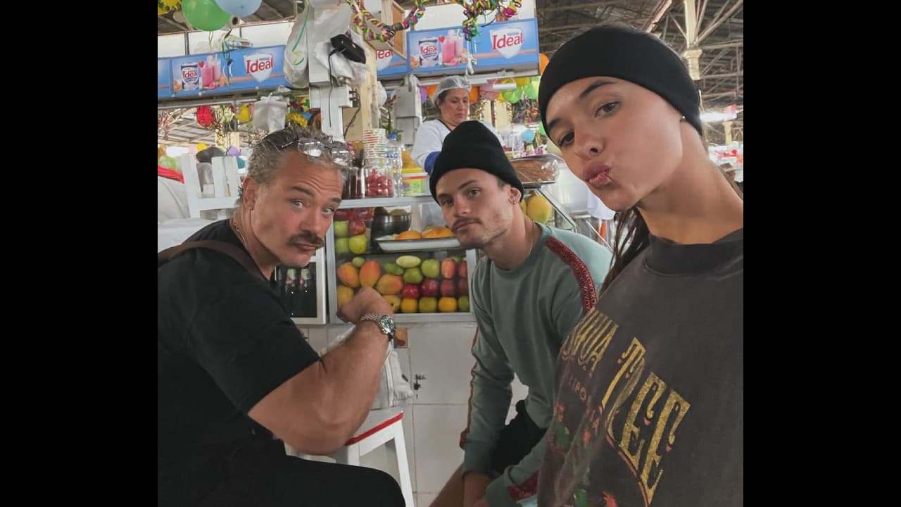 Sergio Sendel aparece con sus hijos, que son actores de telenovelas