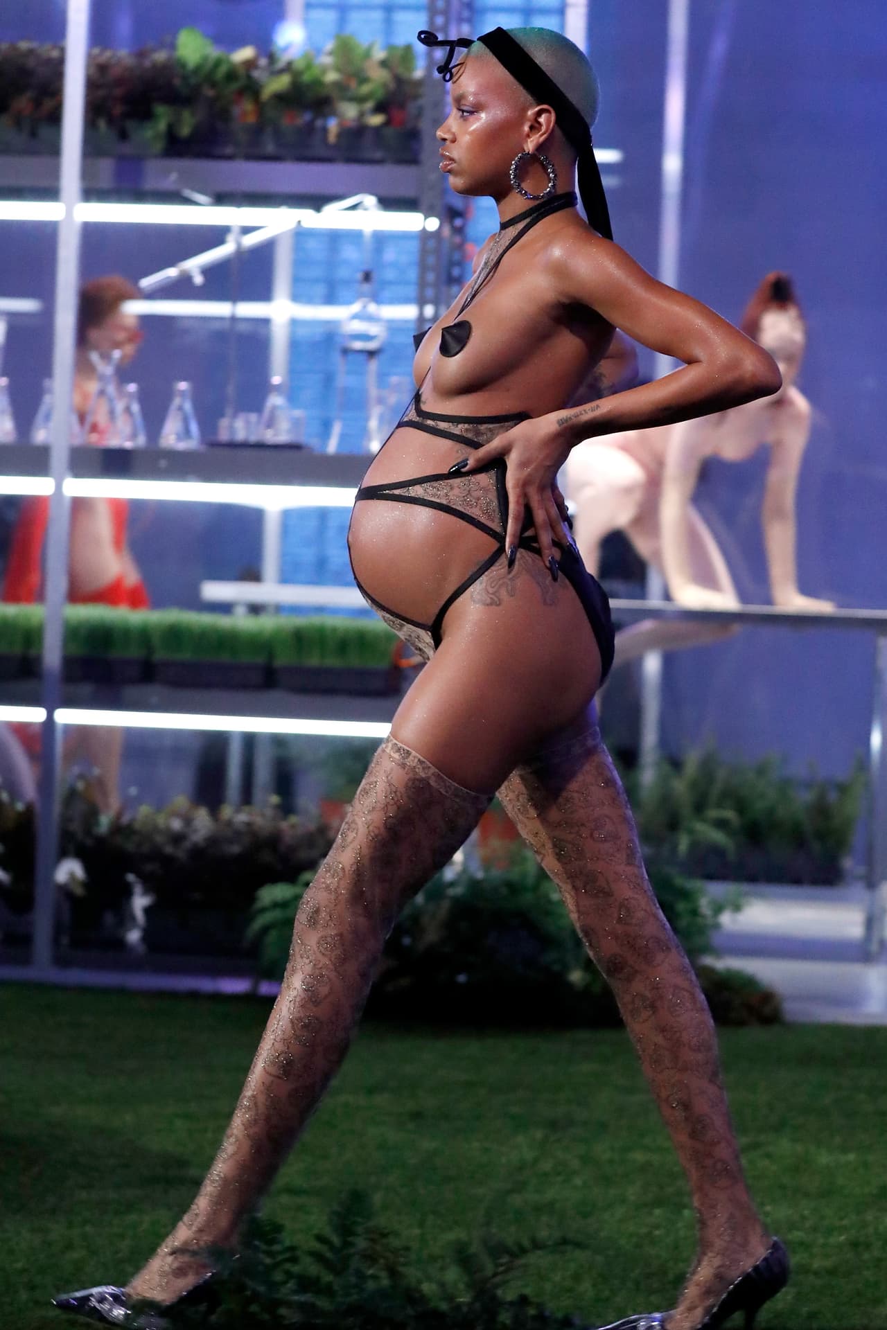 En septiembre de 2018, la joven impactó con un set de lencería en el desfile Savage X Fenty, la línea de ropa de Rihanna.