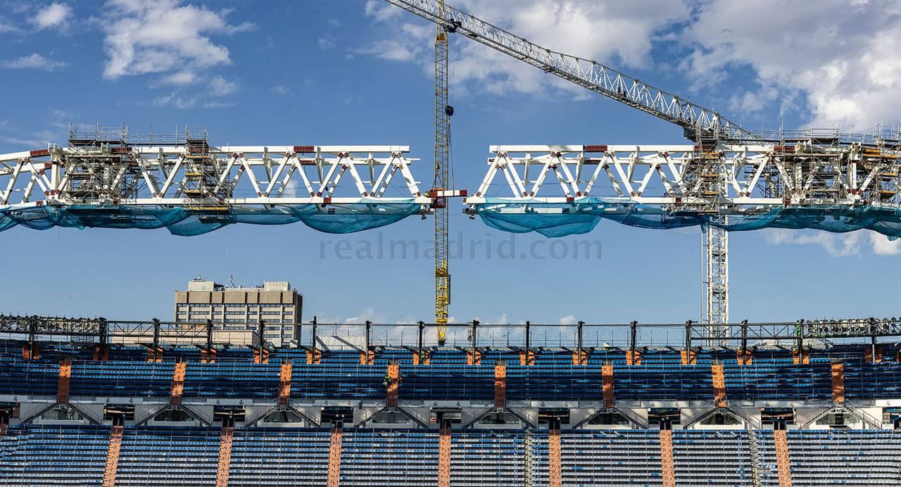 Las obras del Santiago Bernabéu continúan a marchas forzadas y ya se comienzan a completar estructuras importantes de la remodelación.