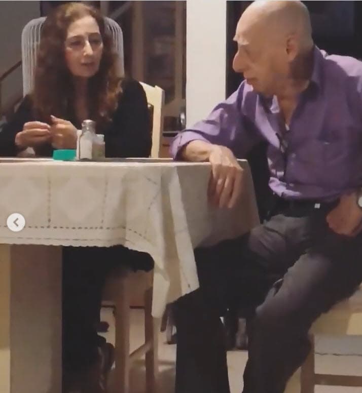 Don Raúl se casó con Mariana Badui y con ella procreó no solo a Yoseline, sino 
<b><a href="https://www.instagram.com/rayito/" target="_blank">también a Ryan Hoffman</a></b>, otro famoso 'influencer' de las redes sociales en donde es conocido como 'Rayito'. 
<br>