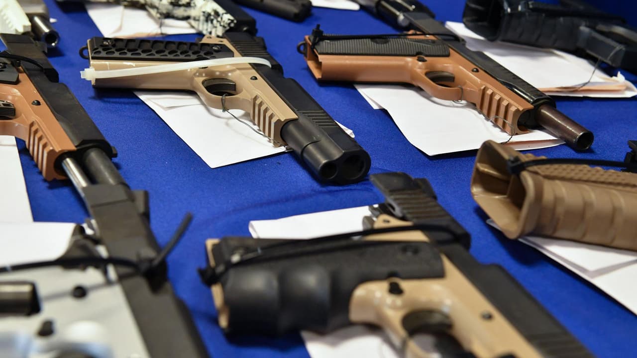 Los esfuerzos a nivel legislativo que buscan que haya un mayor control de armas en California