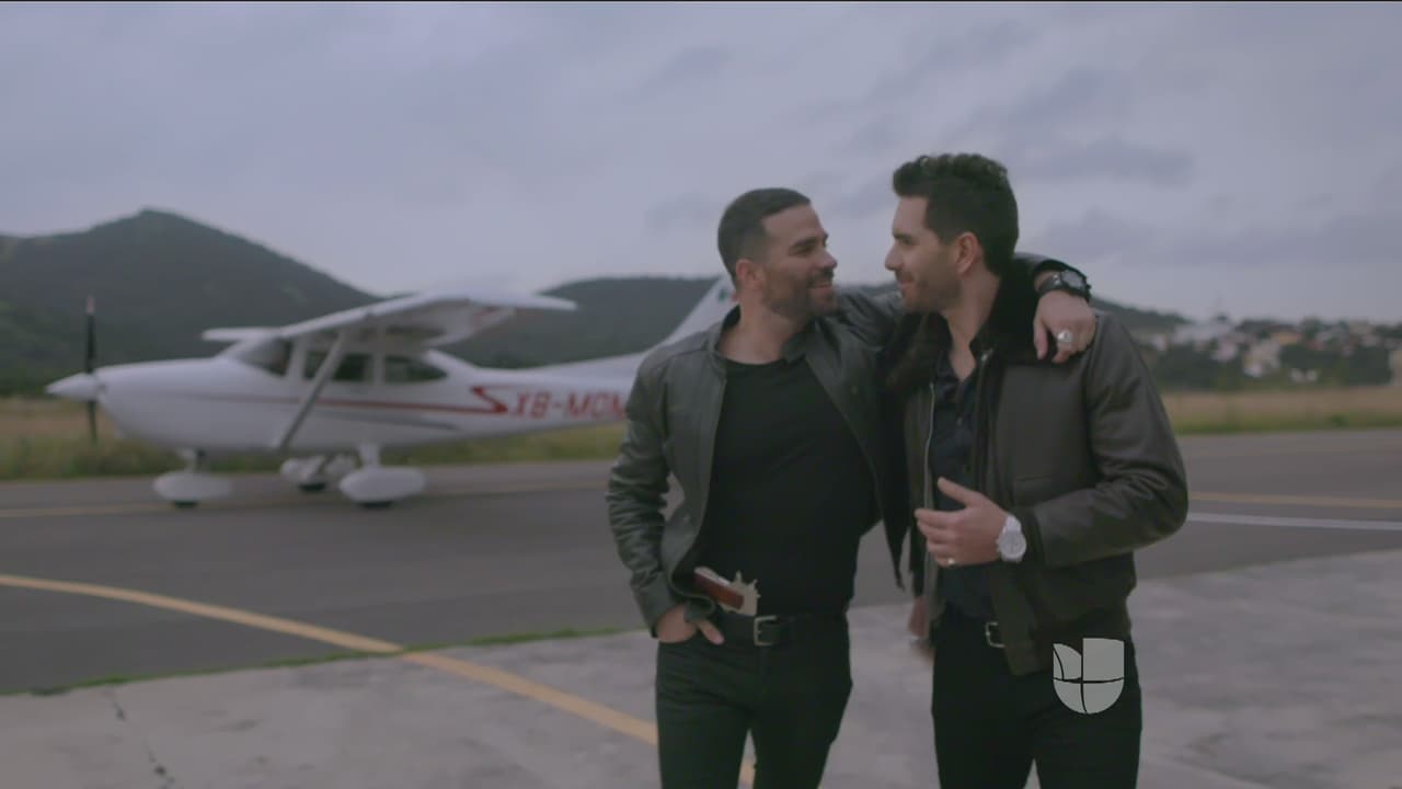 <b><a href="http://www.univision.com/temas/alejandro-nones">Alejandro</a></b> y
<b><a href="http://www.univision.com/temas/arap-bethke">Arap</a></b> no se basaron en ningún narcotraficante famoso para hacer sus personajes.