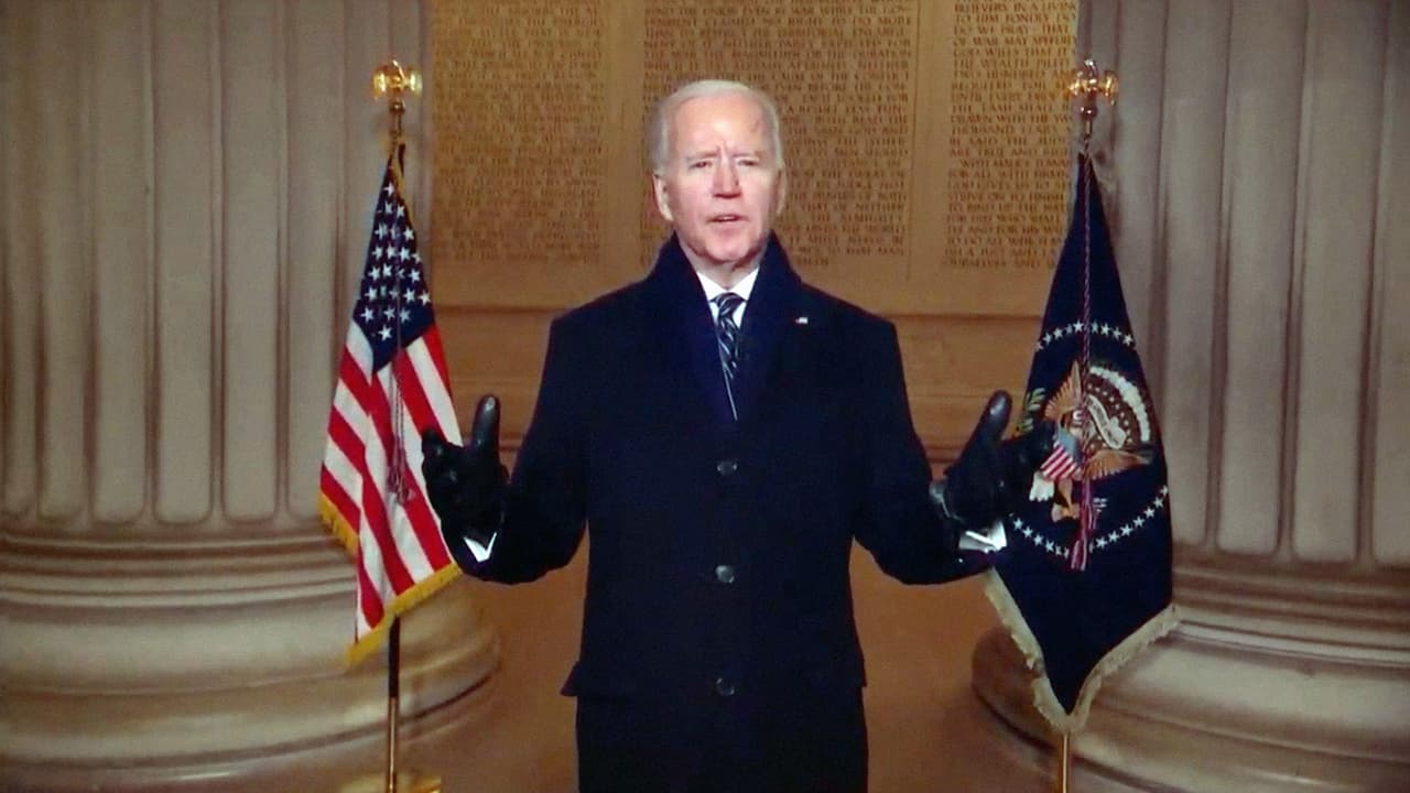 Joe Biden firma órdenes ejecutivas que buscan dar un alivio económico a residentes en California