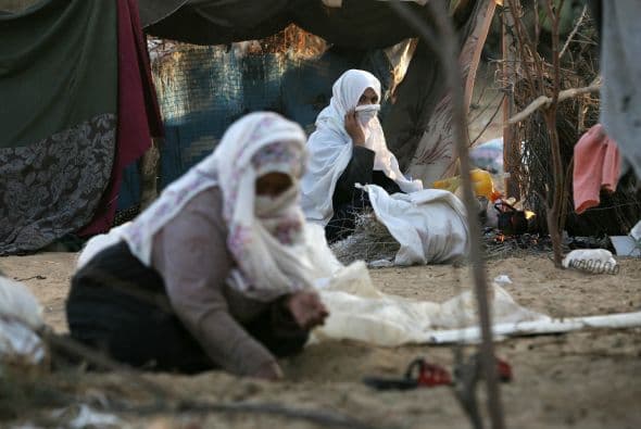 En Palestina, pese a que los hombres que cumplen una condena en prisión tienen prohibido las visitas conyugales, al menos diez mujeres han resultado embarazadas por métodos artificiales tras ‘contrabandear’ el semen de sus esposos. Ver toda la información