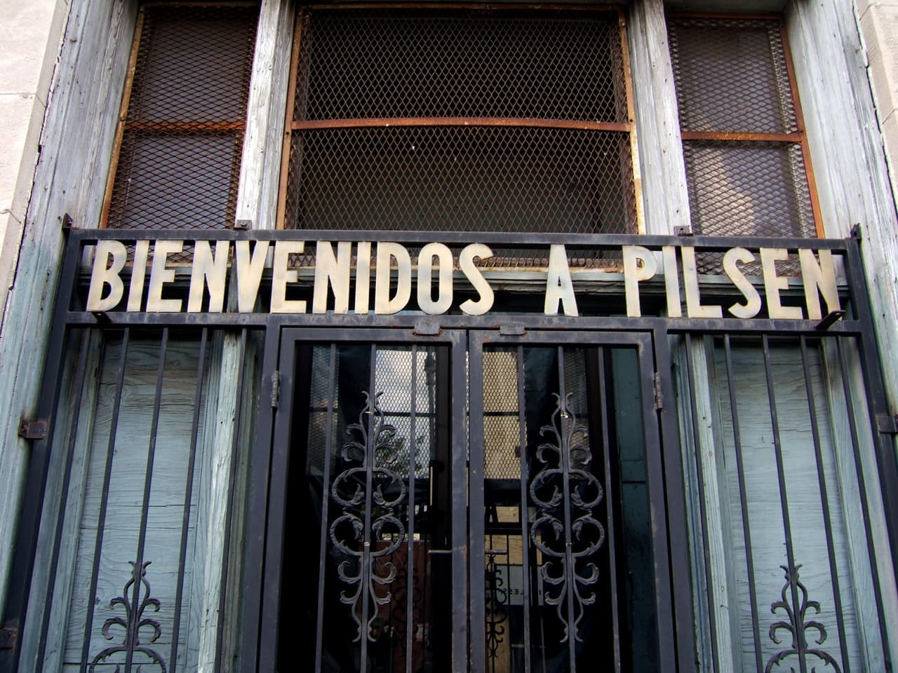 El controversial edificio que se proyecta remodelar en un barrio hispano de Chicago