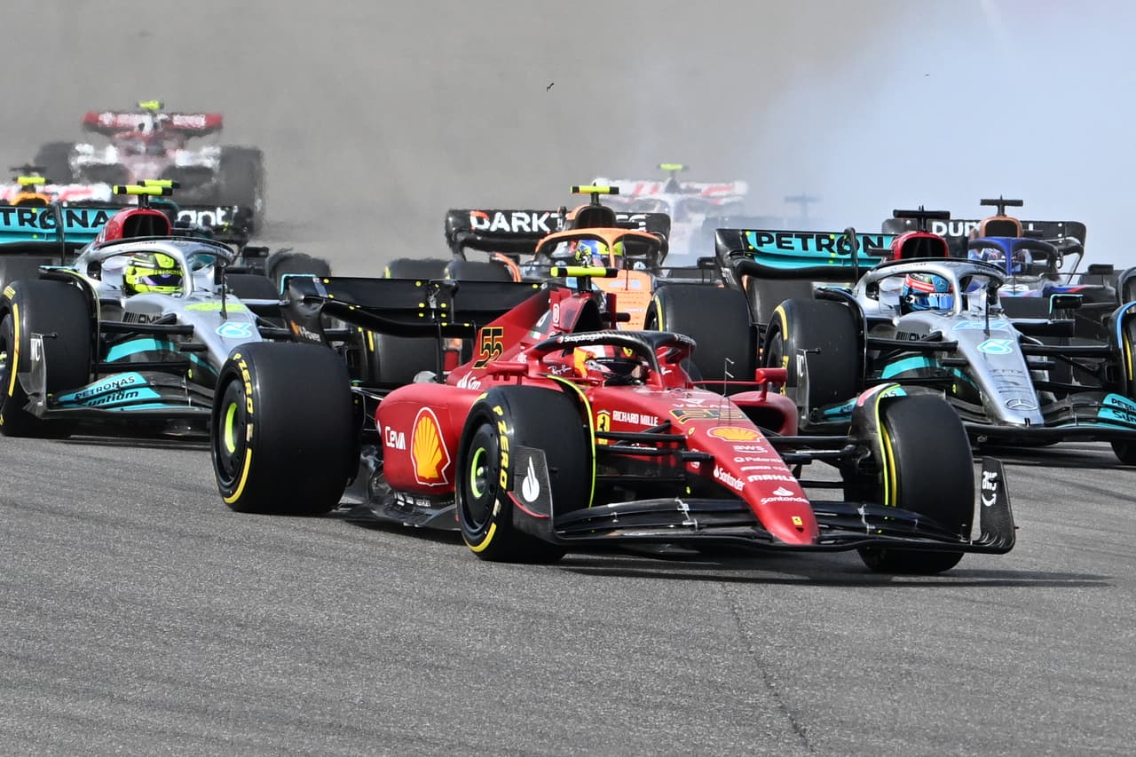 Brad Pitt, Pharrell Williams y Ed Sheeran atestiguaron el triunfo de Red Bull en el GP de Estados Unidos.