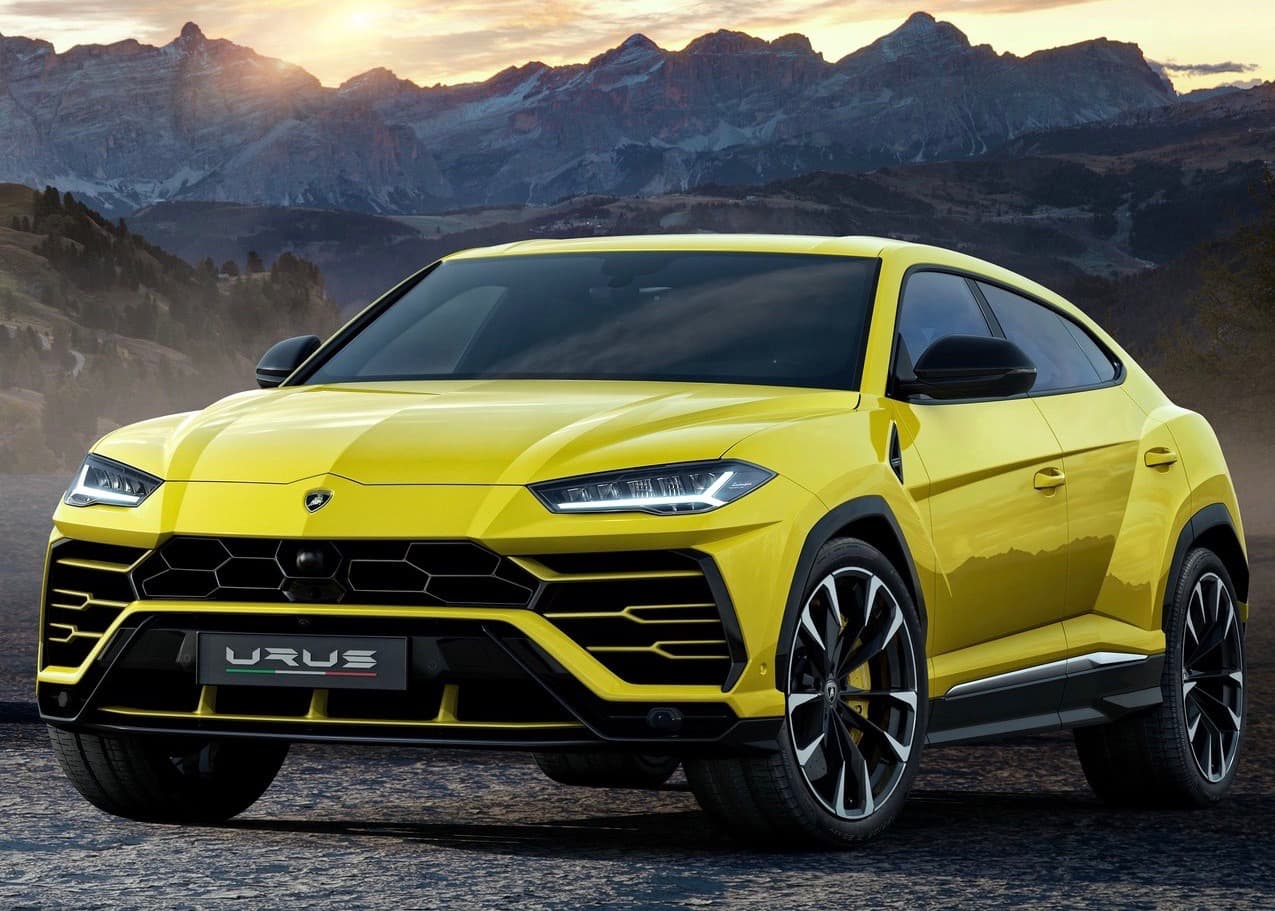 Como todas SUV que se precie de ser tal, la LamborghiniUrus cuenta con
<b>tracción en las 4 ruedas.</b>