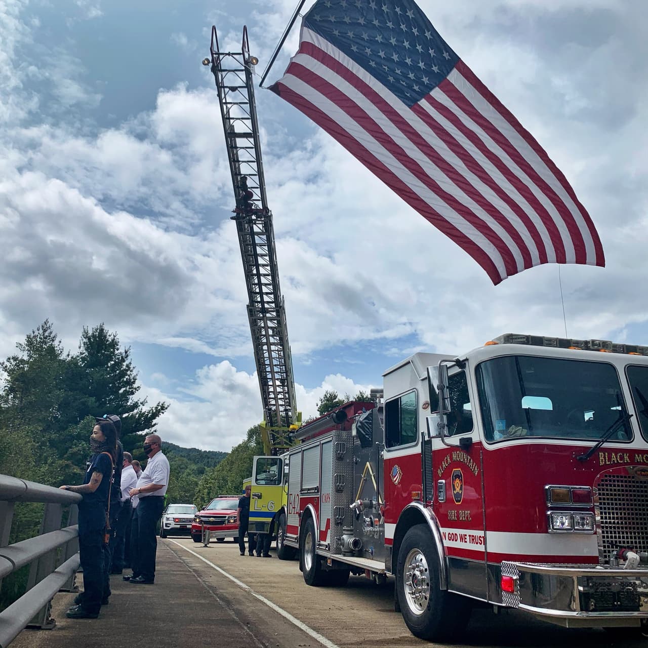 Los servicios funerarios serán realizados el viernes 18 de septiembre desde las 10 am en la iglesia 'Mud Creek Baptist Church', y una caravana acompañará a la procesión hasta el cementerio 'Forest Lawn Cementery'.