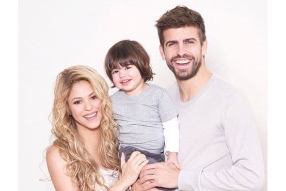 Pero sobre todo, ha llenado de dicha a sus famosísimos papás.