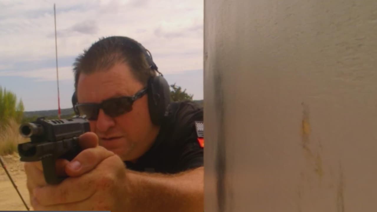 Así sería el entrenamiento para maestros que porten armas en las escuelas