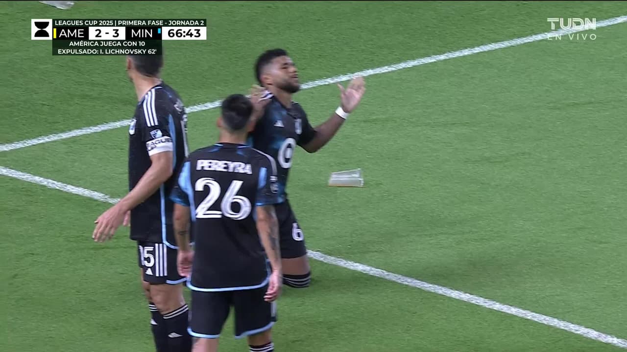 ¿Error de Malagón? Cae otro gol de Minnesota, se burlan y le lanzan un vaso