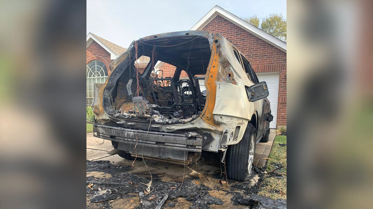 Autoridades del condado Fort Bend buscan al sospechoso de atacar la casa de un oficial