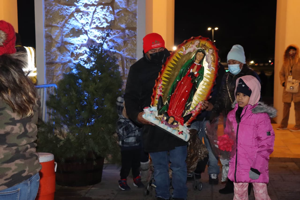Los visitantes atendieron adecuadamente las indicaciones para hacer de este un festejo en paz.