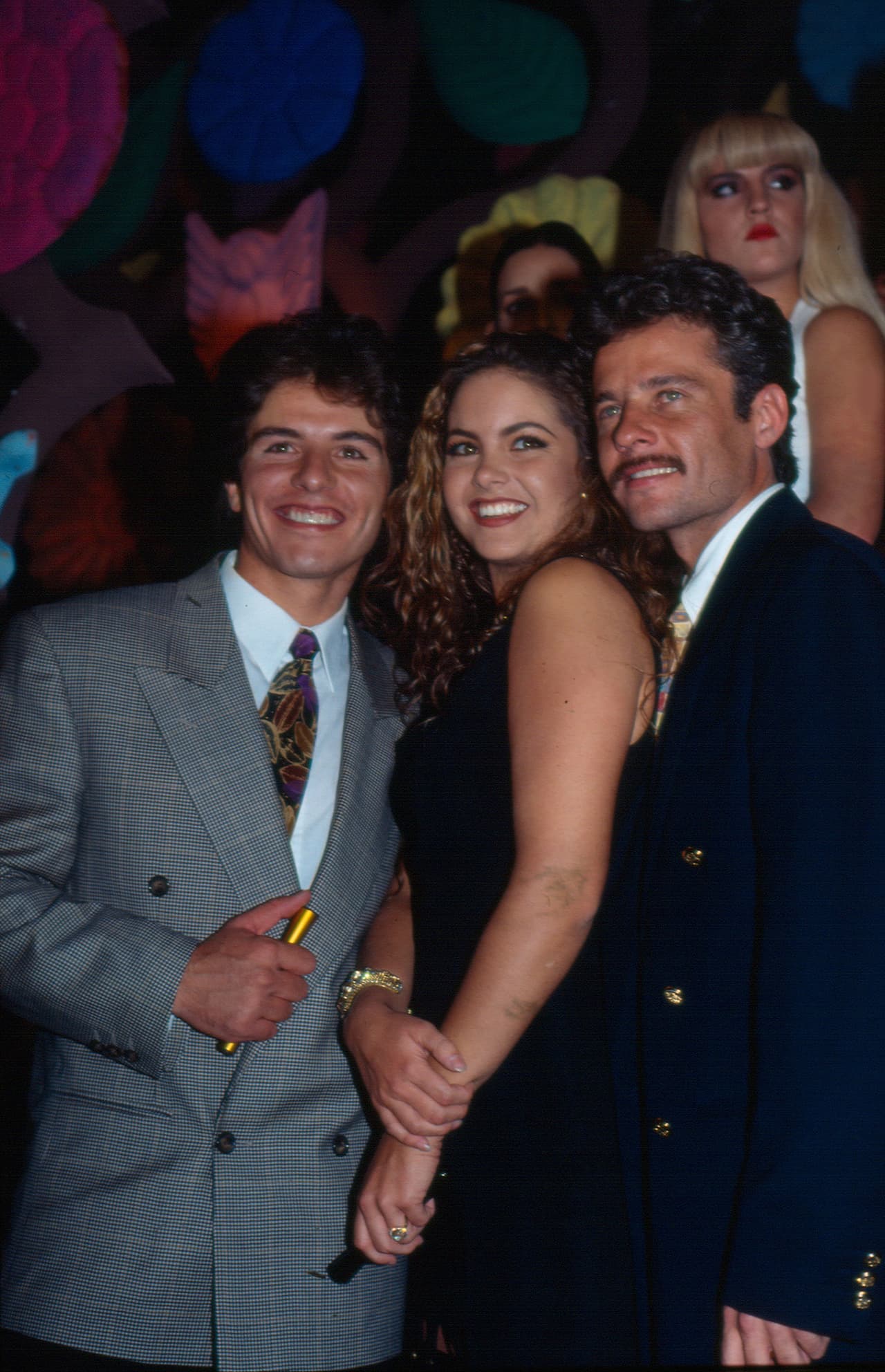 Lucero comenzó su carrera artística cuando tenía 10 años y para 1993, año en que grabó la telenovela 'Los parientes pobres', ya tenía 24. En esta historia estuvo acompañada por Ernesto Laguardia y Alexis Ayala.