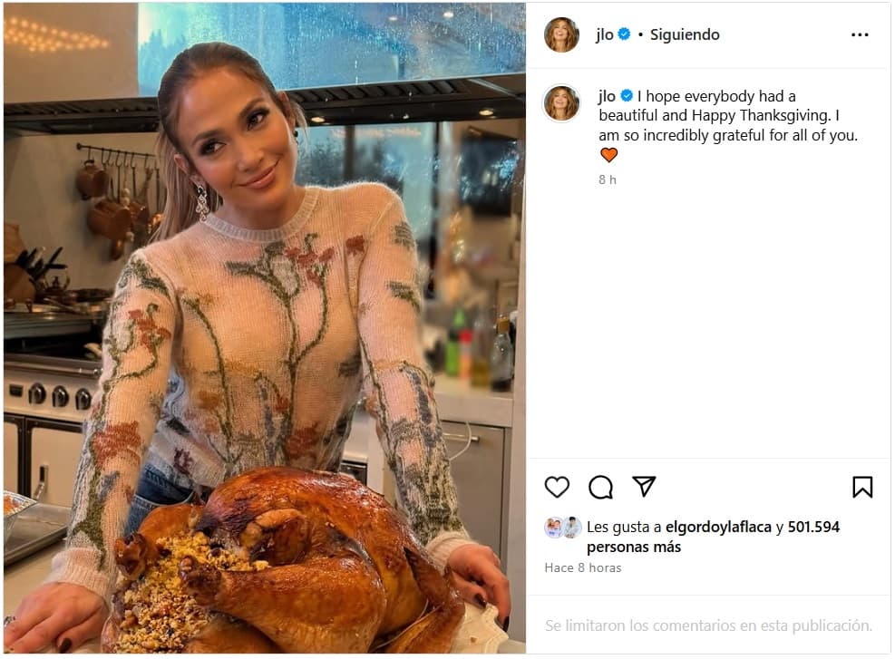 JLo se presumió sola en Thanksgiving.