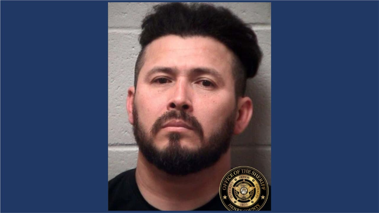 Sentencian a un hombre a cadena perpetua por abusar de dos niñas 