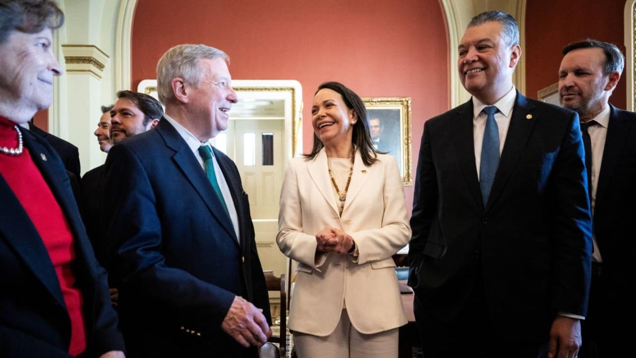María Corina Machado se reúne con senadores en el Capitolio en EEUU