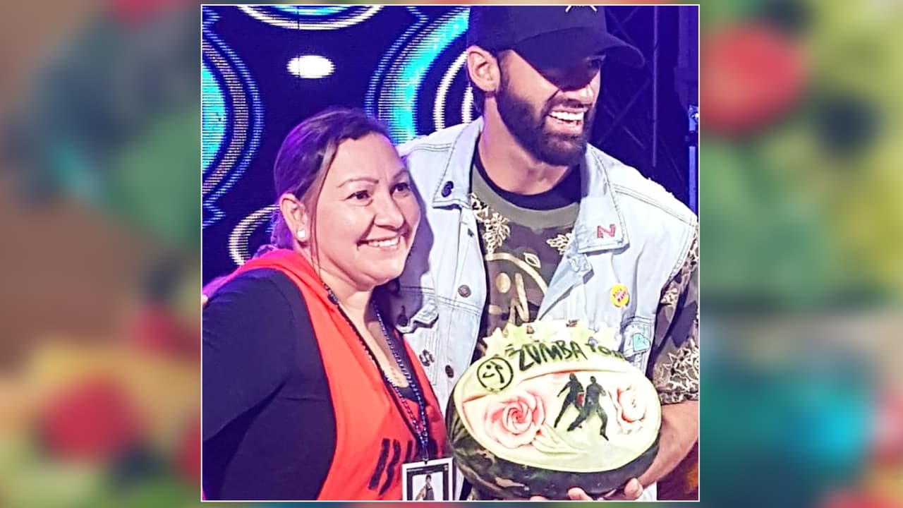 Ha realizado arreglos frutales para Tony Costa