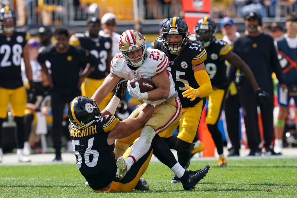 El resultado fue una aleccionadora prueba de la realidad de tres horas. "Creo que la defensa de San Francisco es un poco mejor que la de algunos equipos en la pretemporada que jugamos", dijo Pickett. "Son un buen equipo. Pero al final del día, no conseguimos ni de cerca el nivel". "Eso es lo que necesitamos o queremos. Tenemos que mejorar mucho".
<br>