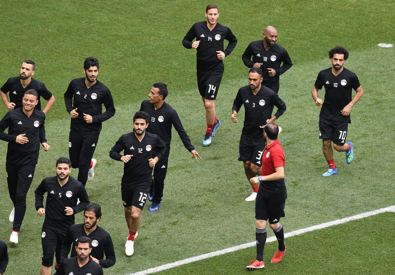 En duelo de selecciones árabes, Egipto y Arabia Saudita se despiden de la Copa del Mundo este lunes en Volgogrado.