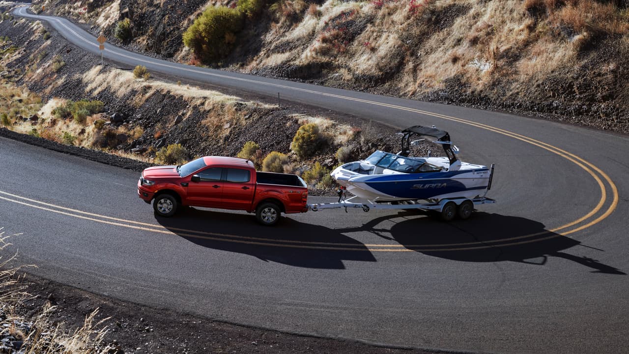 <h3 class="cms-h3-H3">Una competente remolcadora</h3>
<br>La 
<b>capacidad de remolque </b>de la Ford Ranger 2019 es de 
<b>7,500 libras</b>, lo que la coloca en el tope de su categoría incluyndo la versión diésel de la Chevrolet Colorado.