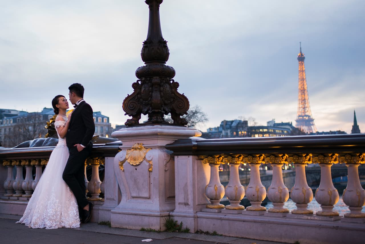 “Hagamos que la celebración del amor sea diaria, que sea una fiesta sin parar. ¡Hagamos del amor la ley!”- Sin Bandera.
